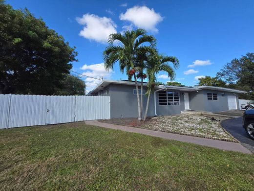 Вилла, North Miami Beach, Miami-Dade County