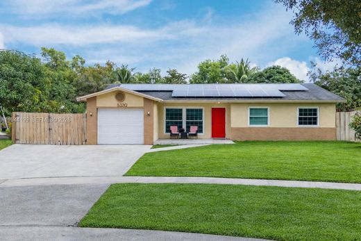 Вилла, Pembroke Pines, Broward County