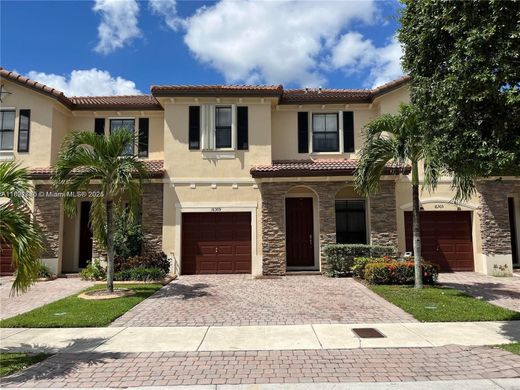 Таунхаус, Майами, Miami-Dade County