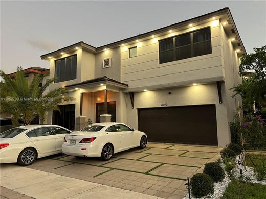 Villa en Miami Lakes, Miami-Dade County