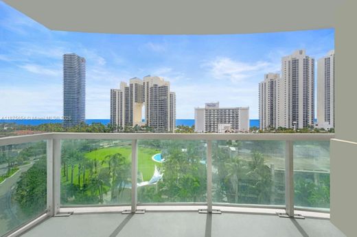 Residential complexes in Sunny Isles Beach, Miami-Dade
