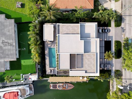 Villa in North Miami, Miami-Dade