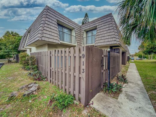 Townhouse - West Palm Beach, Palm Beach County