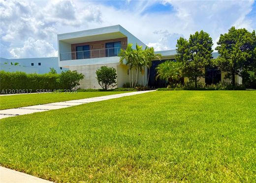 Villa in Weston, Broward County