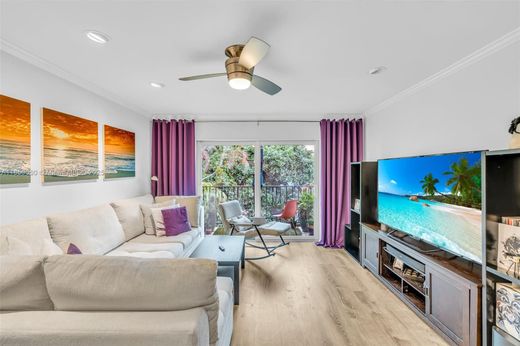 Residential complexes in Oakland Park, Broward County