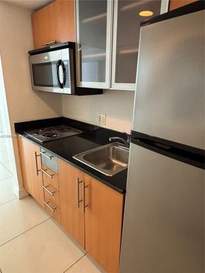 Жилой комплекс, Майами, Miami-Dade County