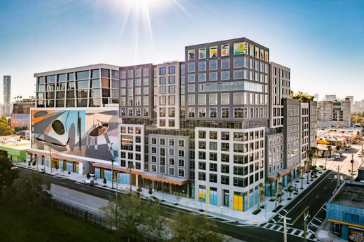 Residential complexes in Miami, Miami-Dade