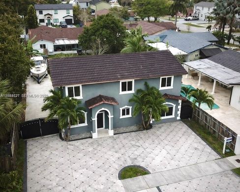 Villa Miami, Miami-Dade County