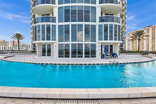 Residential complexes in Sunny Isles Beach, Miami-Dade