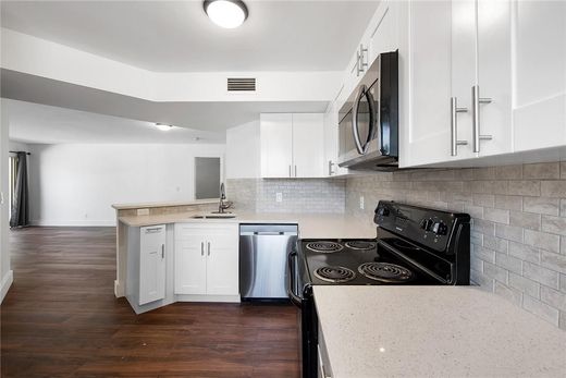 Κτίριο σε Coral Springs, Broward County