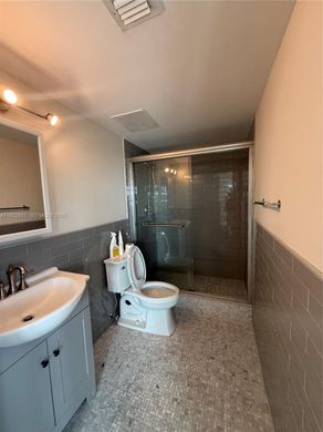 Residential complexes in Miami, Miami-Dade