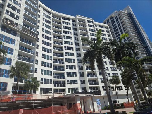Komplex apartman Hollywood, Broward County