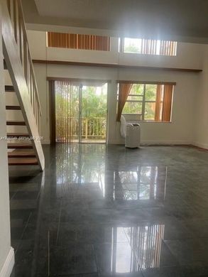 Complexos residenciais - Hialeah, Miami-Dade County