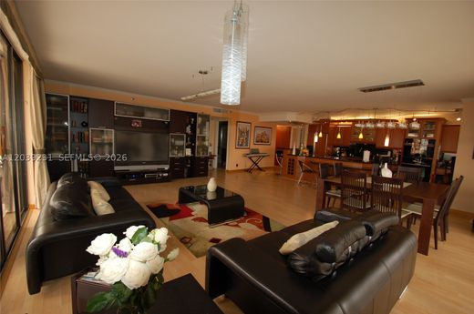 Complexos residenciais - Surfside, Miami-Dade County