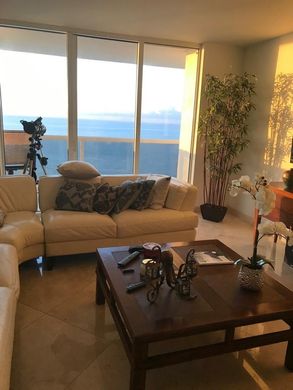 Complesso residenziale a Hallandale Beach, Broward County