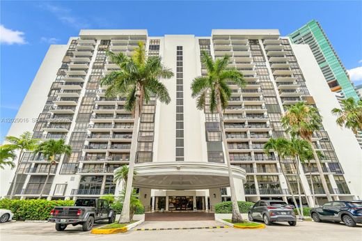 Complesso residenziale a Miami, Miami-Dade County