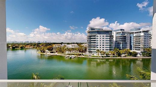 公寓楼  Miami Beach, Miami-Dade County