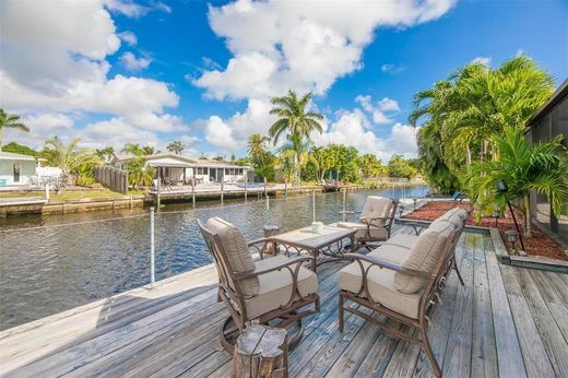 Villa in Oakland Park, Broward County