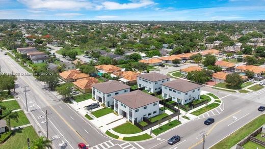 빌라 / 마이애미, Miami-Dade County