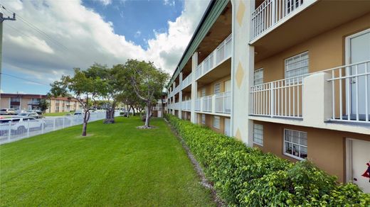 Residential complexes in Miami, Miami-Dade
