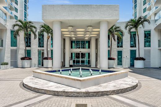 Wohnkomplexe in Aventura, Miami-Dade County