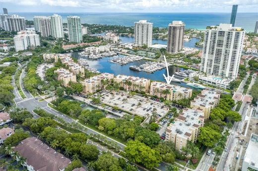 Residential complexes in Aventura, Miami-Dade