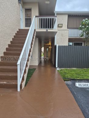 Edificio en Miami, Miami-Dade County