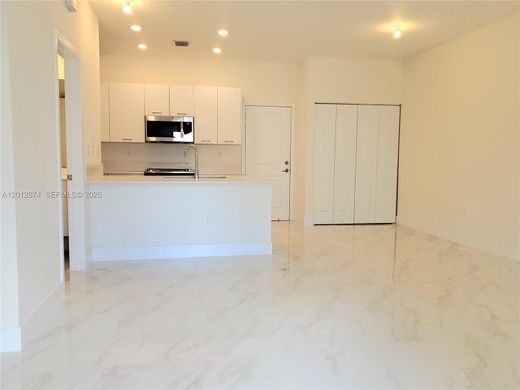 Townhouse - Doral, Miami-Dade County