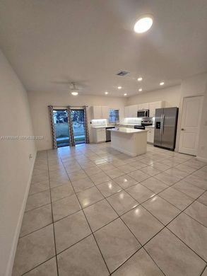 Villa Sunrise, Broward County