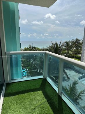 콘도미니엄 / Surfside, Miami-Dade County