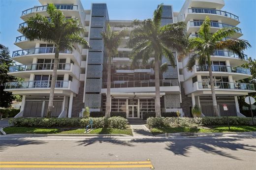 Жилой комплекс, Bay Harbor Islands, Miami-Dade County