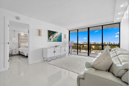 Complesso residenziale a Surfside, Miami-Dade County