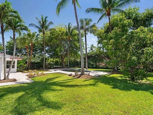 Villa in Pinecrest, Miami-Dade