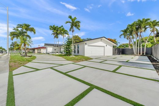 Villa in Miami, Miami-Dade County