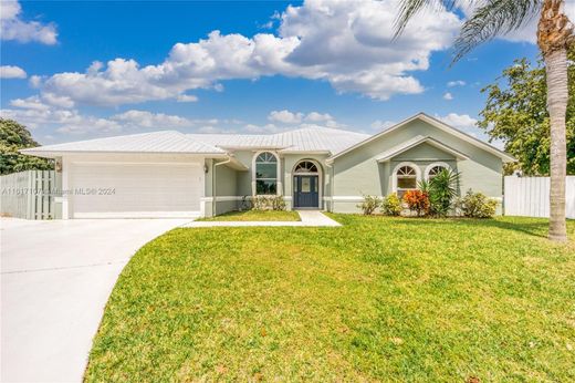 Villa Palm City, Martin County