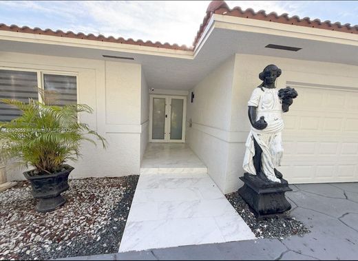 Willa w Miami Lakes, Miami-Dade County