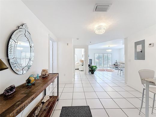 Complesso residenziale a Surfside, Miami-Dade County