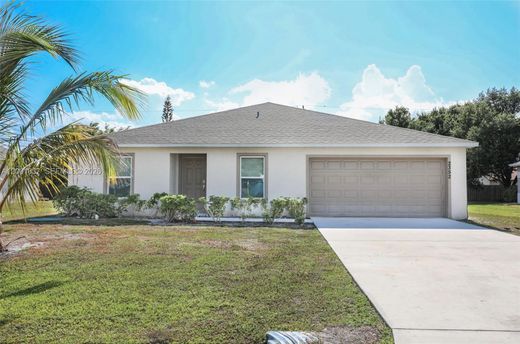 Villa in Port Saint Lucie, Saint Lucie County