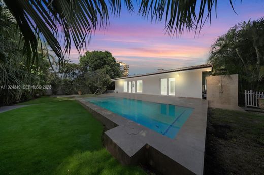 Villa Miami, Miami-Dade County