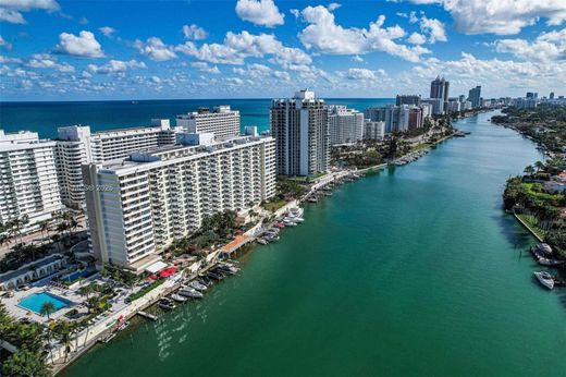 مجمع شقق ﻓﻲ Miami Beach, Miami-Dade County