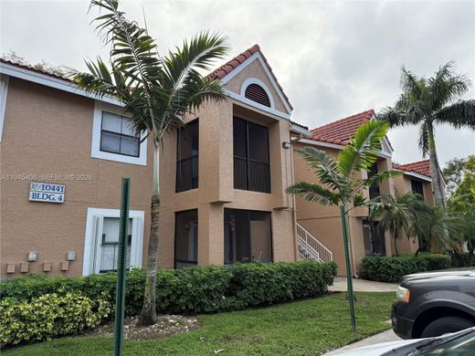 Residential complexes in Miami, Miami-Dade