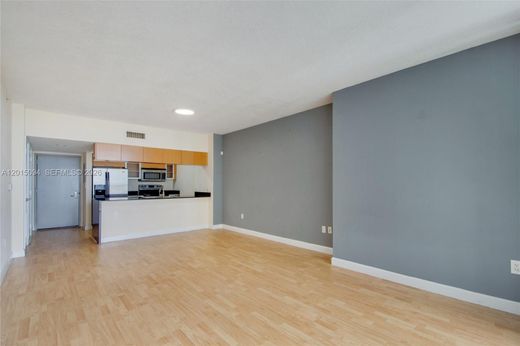 Residential complexes in Miami, Miami-Dade