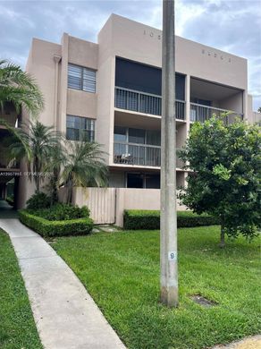 Complexes résidentiels à Miami, Comté de Miami-Dade