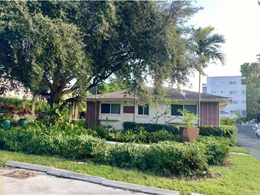 Residential complexes in Miami Shores, Miami-Dade