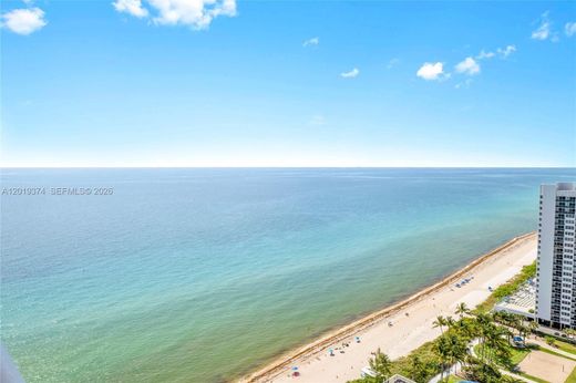 Complexos residenciais - Hallandale Beach, Broward County