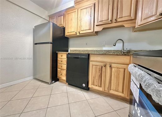 Kamienica w Pinecrest, Miami-Dade County