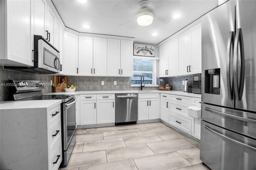 Villa in Plantation, Broward County