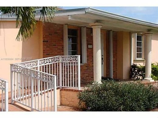 マイアミ, Miami-Dade Countyのヴィラ