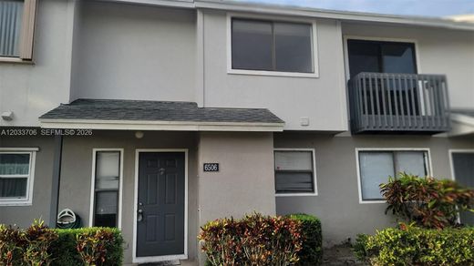 Townhouse in Greenacres City, Palm Beach