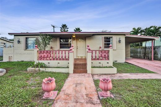 Villa in Hollywood, Broward County